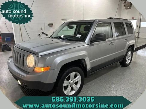 Used 2016 Jeep Patriot Latitude image 1