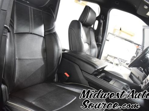 Used 2022 RAM 3500 Limited AWD/4WD image 37