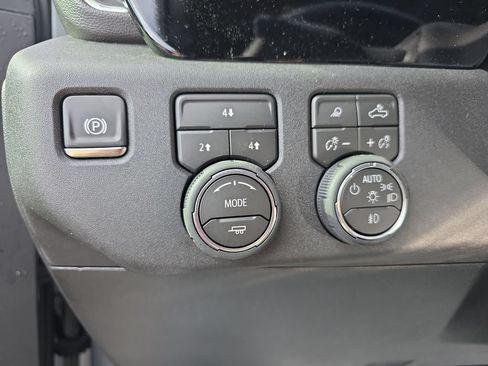 New 2026 Chevrolet Silverado 2500 LT w/ Trail Boss Package AWD/4WD image 16
