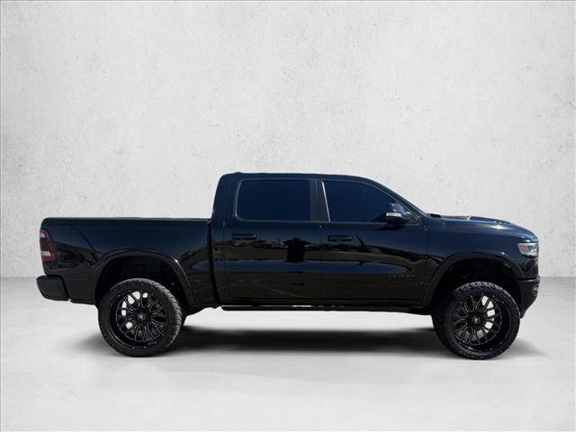 Used 2020 RAM 1500 Limited w/ Black Appearance Package AWD/4WD image 4