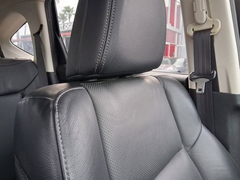 Used 2016 Honda CR-V EX-L image 14