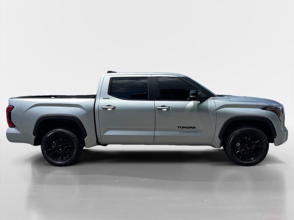 Used 2026 Toyota Tundra Limited AWD/4WD image 6