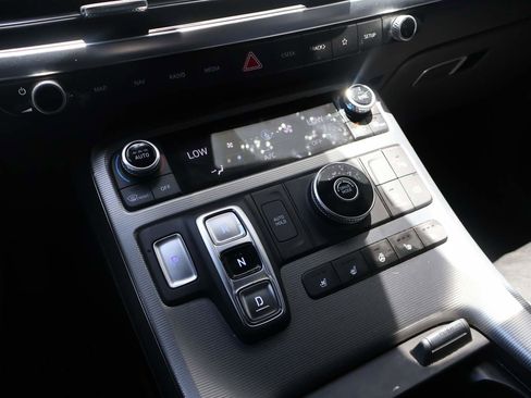 Used 2023 Hyundai Palisade Calligraphy FWD image 14