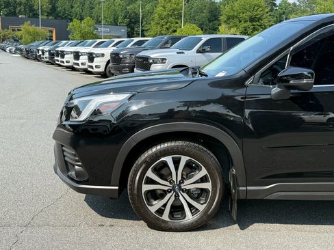 Used 2022 Subaru Forester Limited w/ Popular Package #2 AWD/4WD image 11