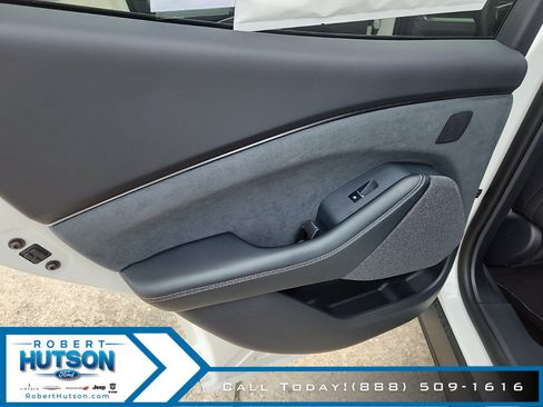 New 2023 Ford Mustang Mach-E GT w/ GT Performance Edition image 14