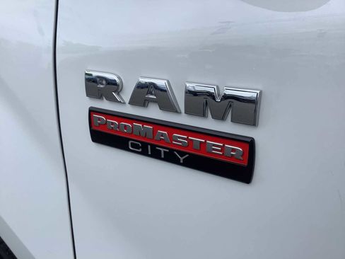 Used 2022 RAM ProMaster City Tradesman image 7