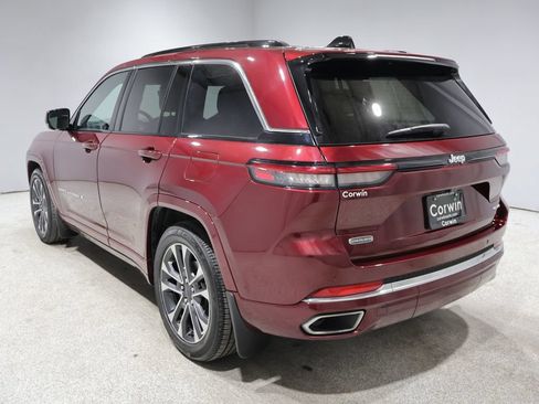 Used 2024 Jeep Grand Cherokee Overland w/ Trailer Tow Package AWD/4WD image 5