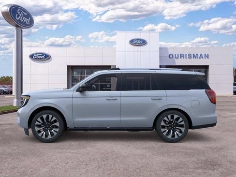 New 2026 Ford Expedition Platinum w/ Driver's Package AWD/4WD image 4