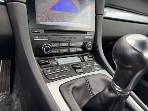Used 2017 Porsche 911 Carrera 4S image 41