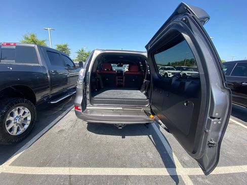 Used 2022 Lexus GX 460 Premium AWD/4WD image 27