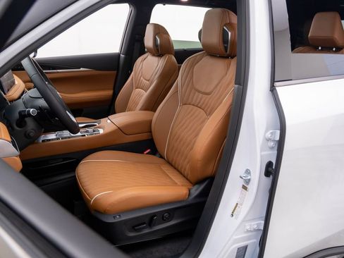 New 2026 INFINITI QX60 Autograph w/ Dark Cargo Package image 15