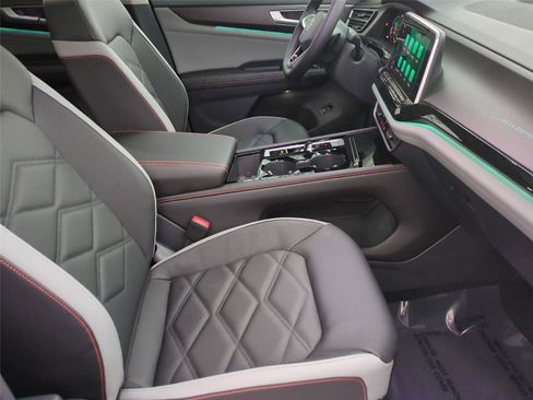 New 2026 Volkswagen Atlas Peak Edition AWD/4WD image 21