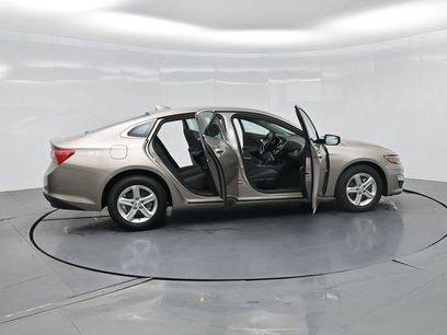 Used 2023 Chevrolet Malibu LT