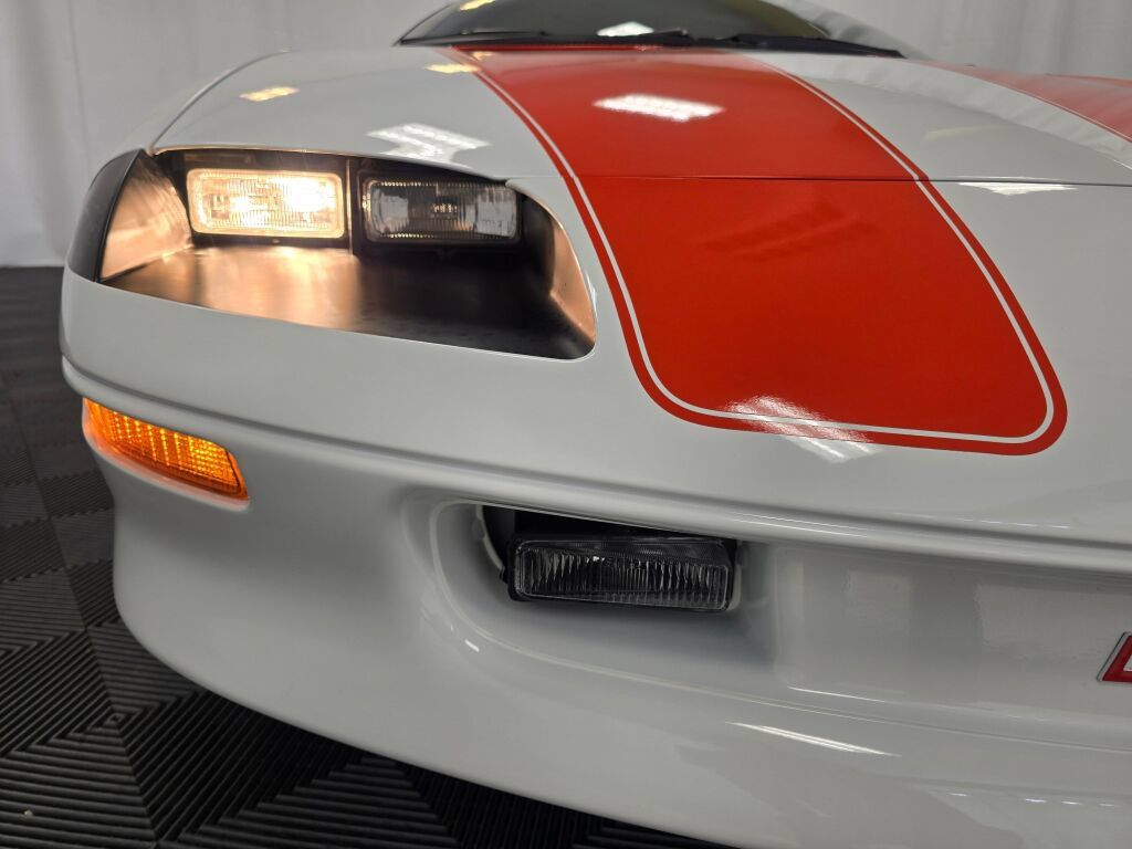 Used 1997 Chevrolet Camaro SS w/ Preferred Equipment Group 2 RWD image 26