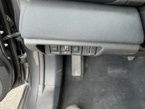 Certified 2025 Subaru Outback Premium AWD/4WD image 19