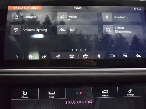 Used 2019 Land Rover Range Rover Long Wheelbase Supercharged AWD/4WD image 32