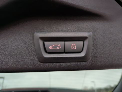 Used 2025 BMW X5 xDrive40i image 42