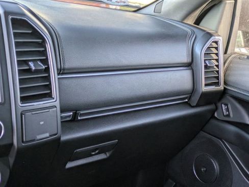 Used 2018 Ford Expedition Limited w/ Equipment Group 302A image 18