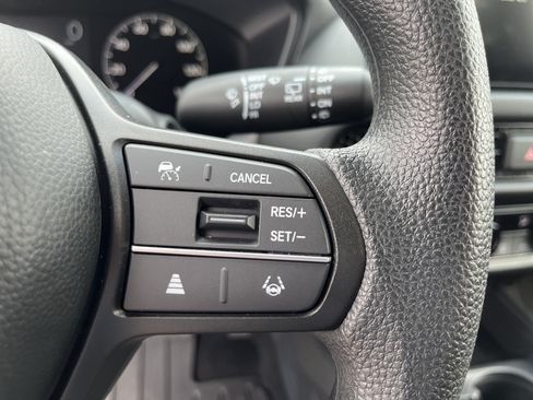 Certified 2026 Honda HR-V LX image 21