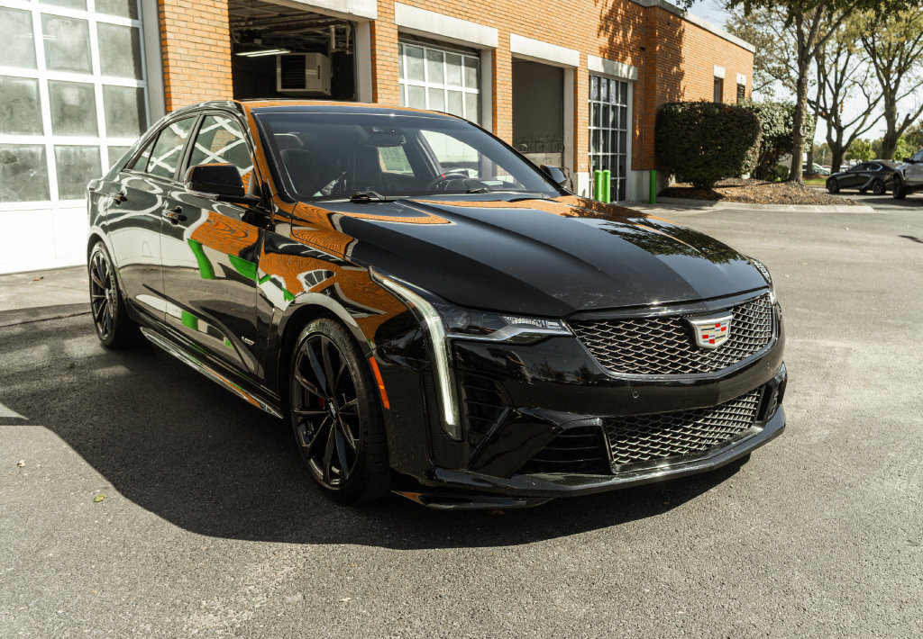 Used 2023 Cadillac CT4 V Blackwing w/ Driver Assist Package RWD image 6