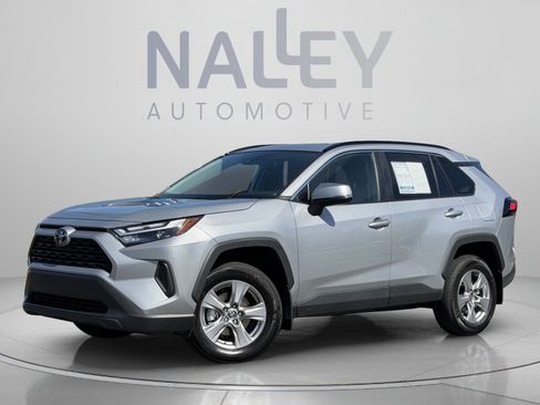 Used 2025 Toyota RAV4 XLE w/ Convenience Package FWD image 1