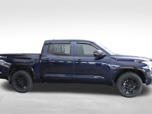 Used 2024 Toyota Tundra Platinum w/ TRD Off-Road Package AWD/4WD image 20