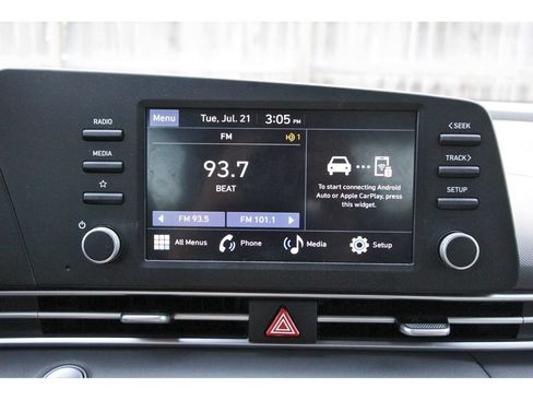 Certified 2025 Hyundai Elantra Sport FWD image 25