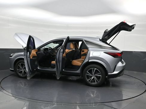 Used 2023 Lexus RX 350 Premium w/ Cold Area Package FWD image 34