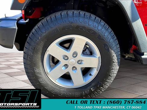 Used 2015 Jeep Wrangler Unlimited Sport w/ Quick Order Package 24S AWD/4WD image 8