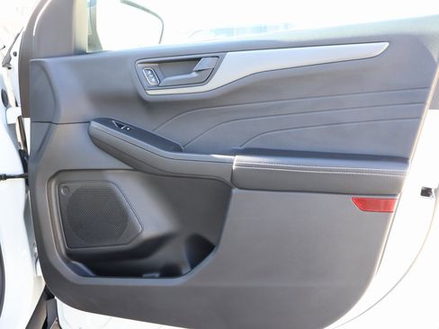 Certified 2023 Ford Escape Active w/ Tech Pack #1 image 8