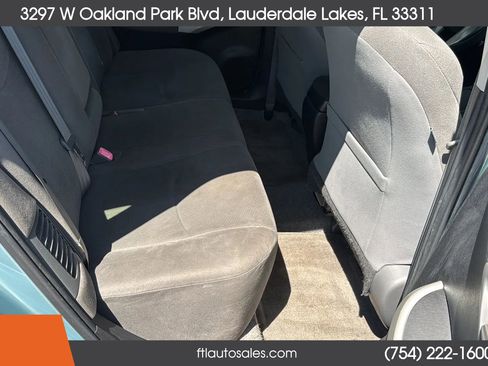Used 2015 Toyota Prius Two FWD image 32