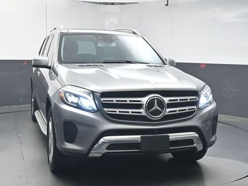 Used 2017 Mercedes-Benz GLS 450 4MATIC image 2