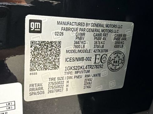 Used 2026 GMC Yukon Denali w/ Sun & Power Step Package AWD/4WD image 40