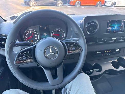 Used 2024 Mercedes-Benz Sprinter 3500 image 12