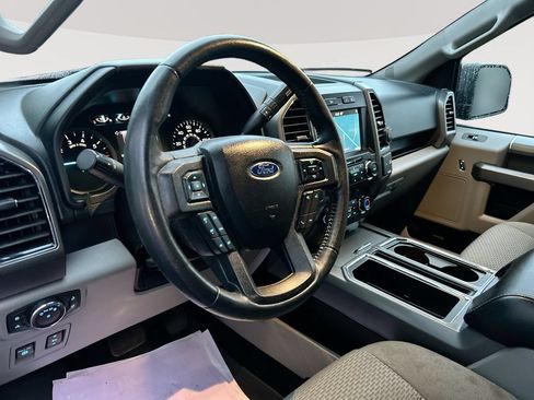 Used 2019 Ford F150 XLT w/ Equipment Group 302A Luxury AWD/4WD image 14