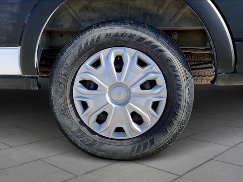 Used 2022 Ford Transit 350 XLT image 11