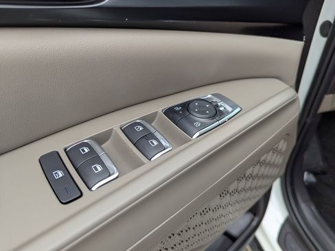 New 2026 Kia Carnival FWD image 20