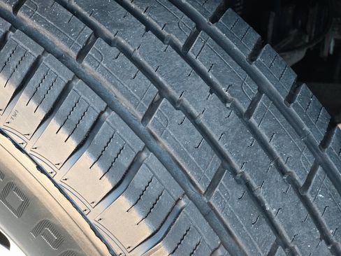 Used 2006 Chevrolet Avalanche Z66 w/ Sun And Sound Package image 62