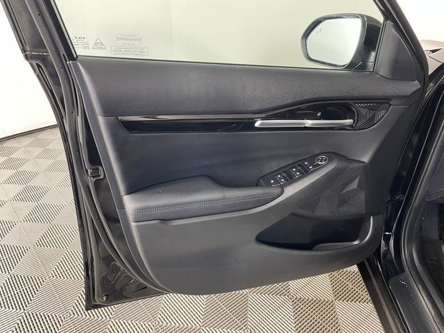 Used 2024 Kia Seltos EX AWD/4WD image 18