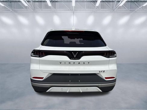 New 2025 VinFast VF 8 Eco AWD/4WD image 5
