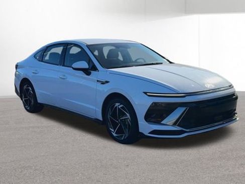 New 2026 Hyundai Sonata SEL image 2
