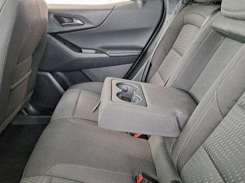 Used 2025 Chevrolet Equinox LT FWD image 26