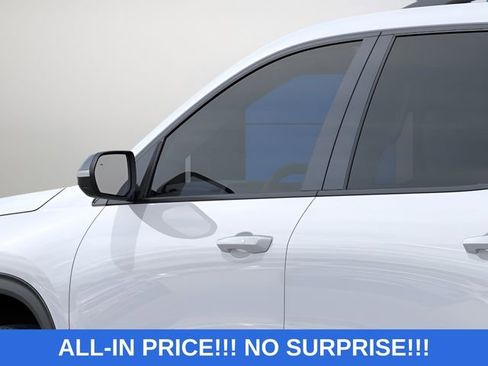 New 2026 Chevrolet Traverse LT w/ Midnight/Sport Edition FWD image 12
