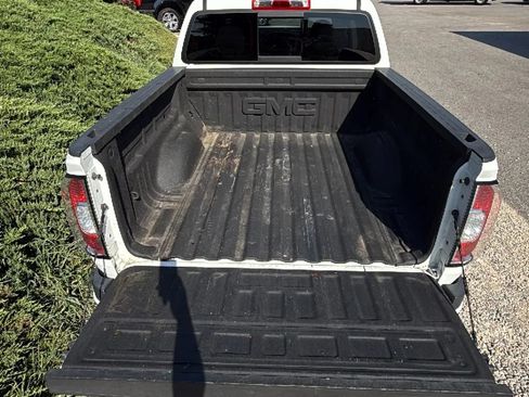 Used 2021 GMC Canyon Elevation w/ Trailering Package RWD image 9