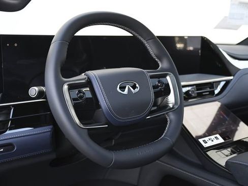 New 2026 INFINITI QX80 4WD w/ Sport Exterior Package image 25