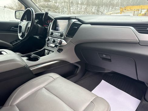Used 2019 Chevrolet Tahoe LT w/ Luxury Package image 27