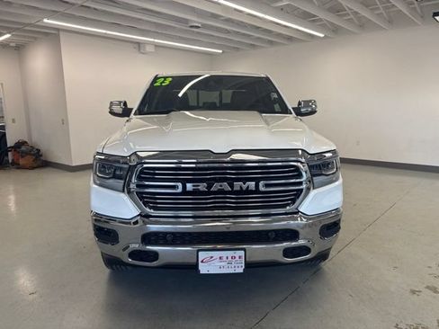 Used 2023 RAM 1500 Laramie AWD/4WD image 2