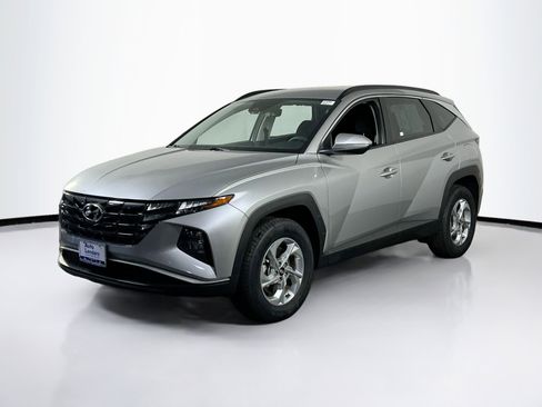 Used 2023 Hyundai Tucson SEL image 1
