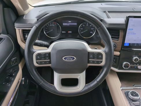 Used 2022 Ford Expedition Max Limited AWD/4WD image 24