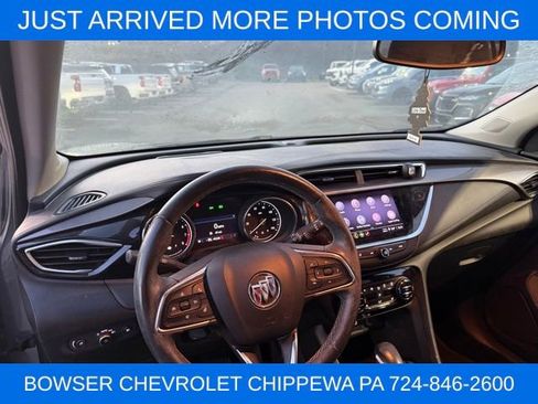 Used 2022 Buick Encore GX Essence w/ Experience Buick Package image 2